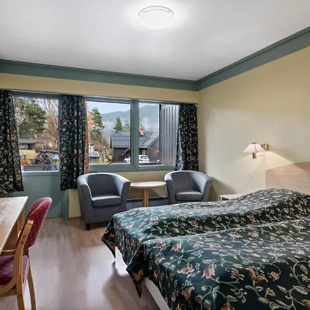 Hotel Solstad Gjestegard 3*